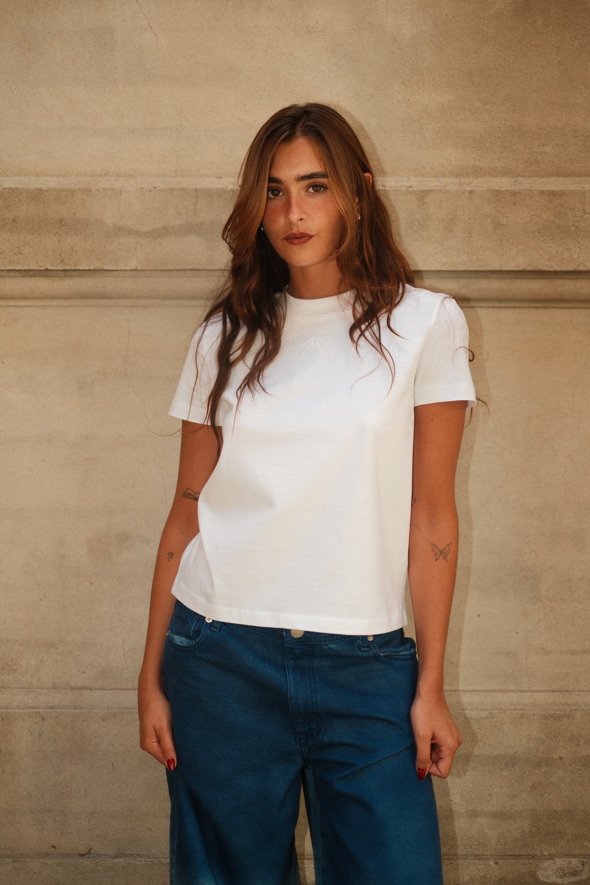 REMERA ESMERALDA - OFF WHITE