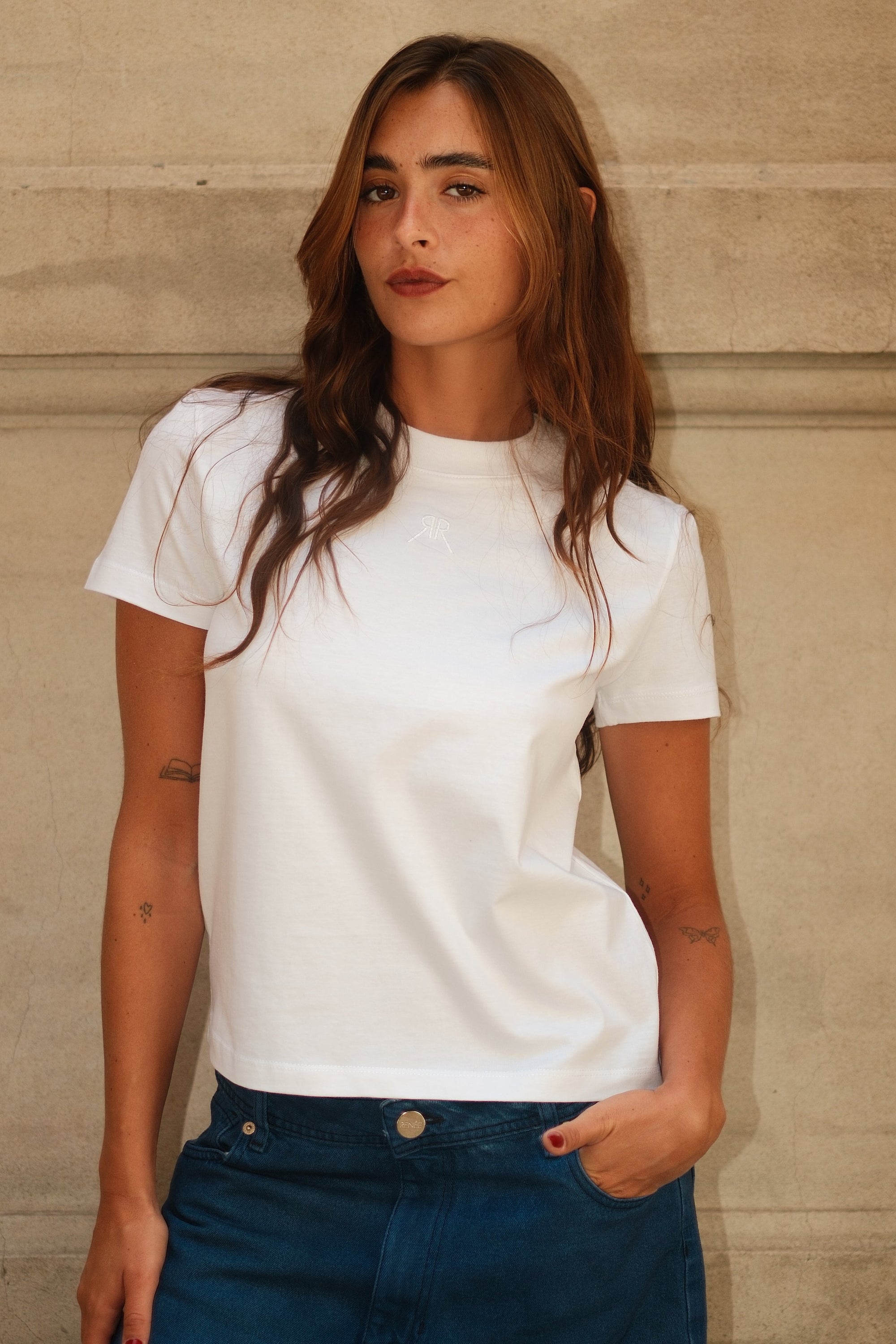 REMERA ESMERALDA - OFF WHITE
