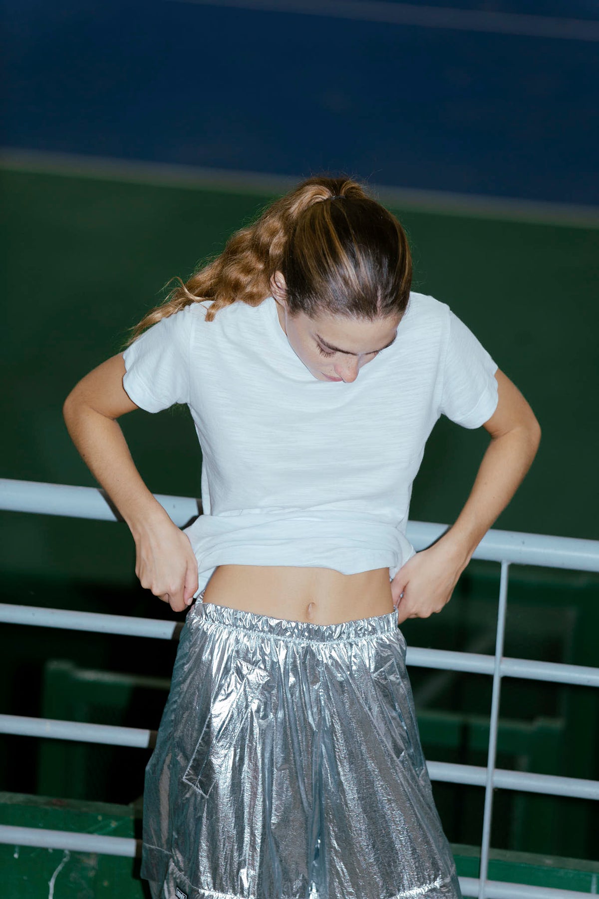 REMERA PAZ - OFF WHITE