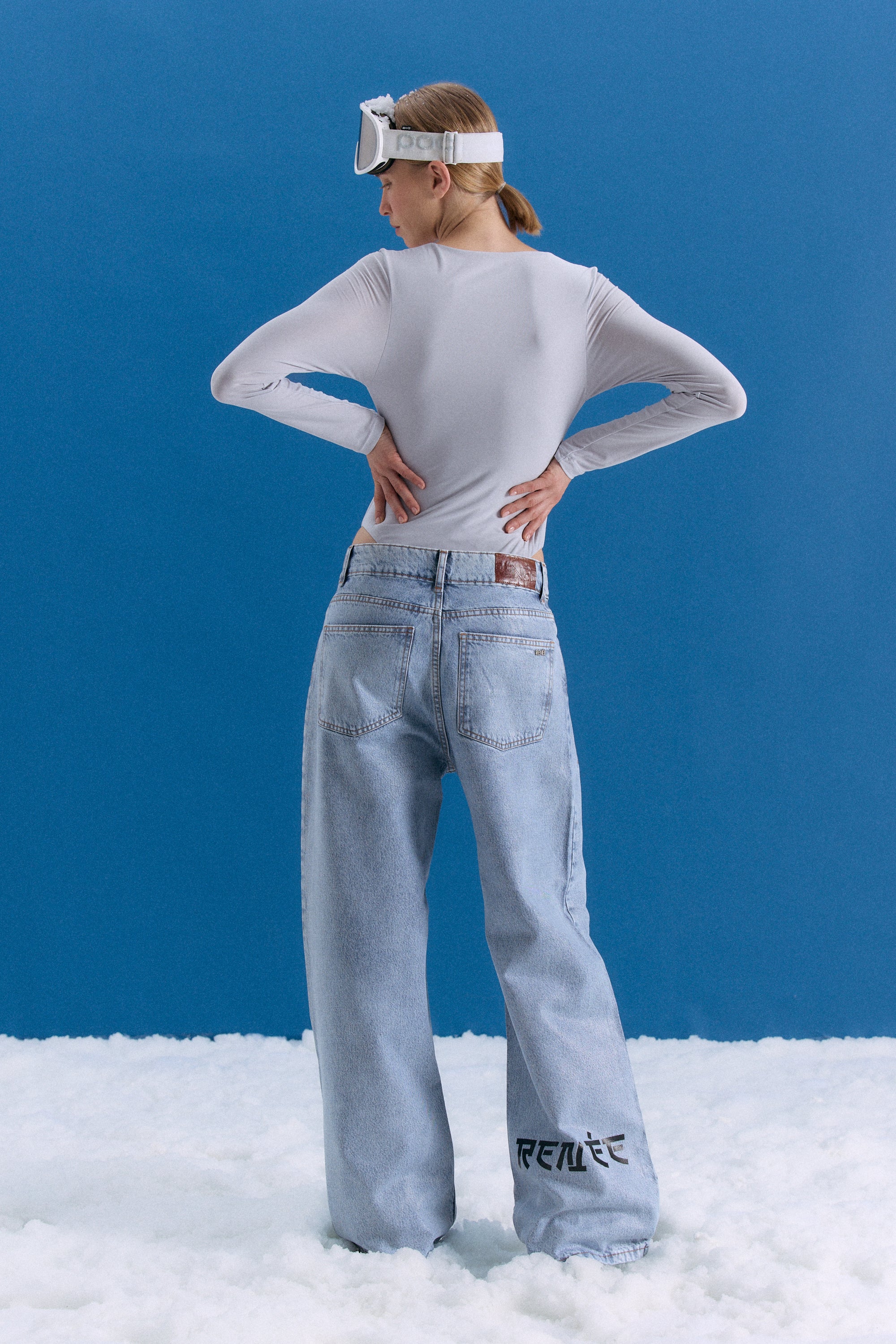 JEAN Nº 3 - THE OVERSIZE FOIL