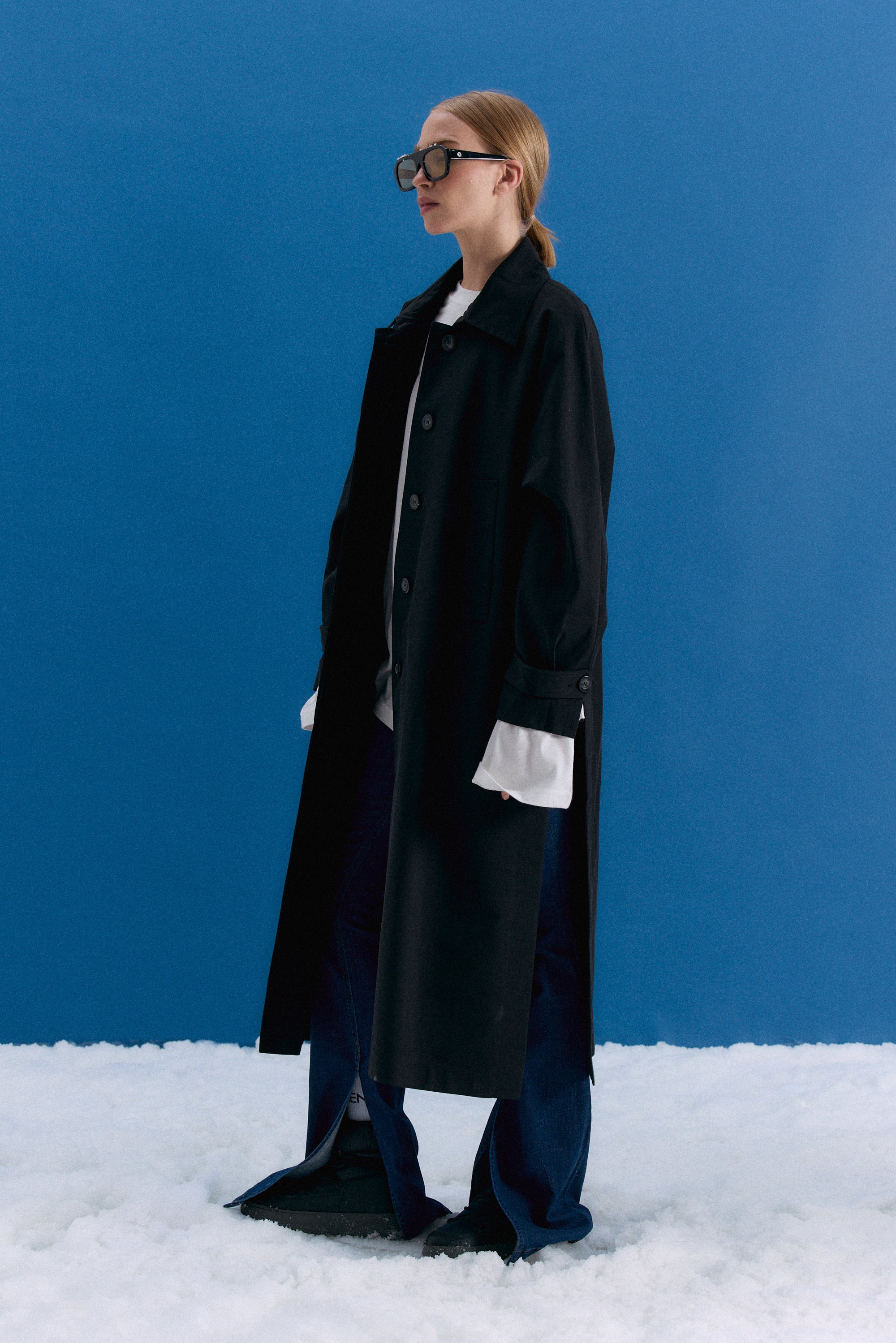 TRENCH OASIS - BLACK