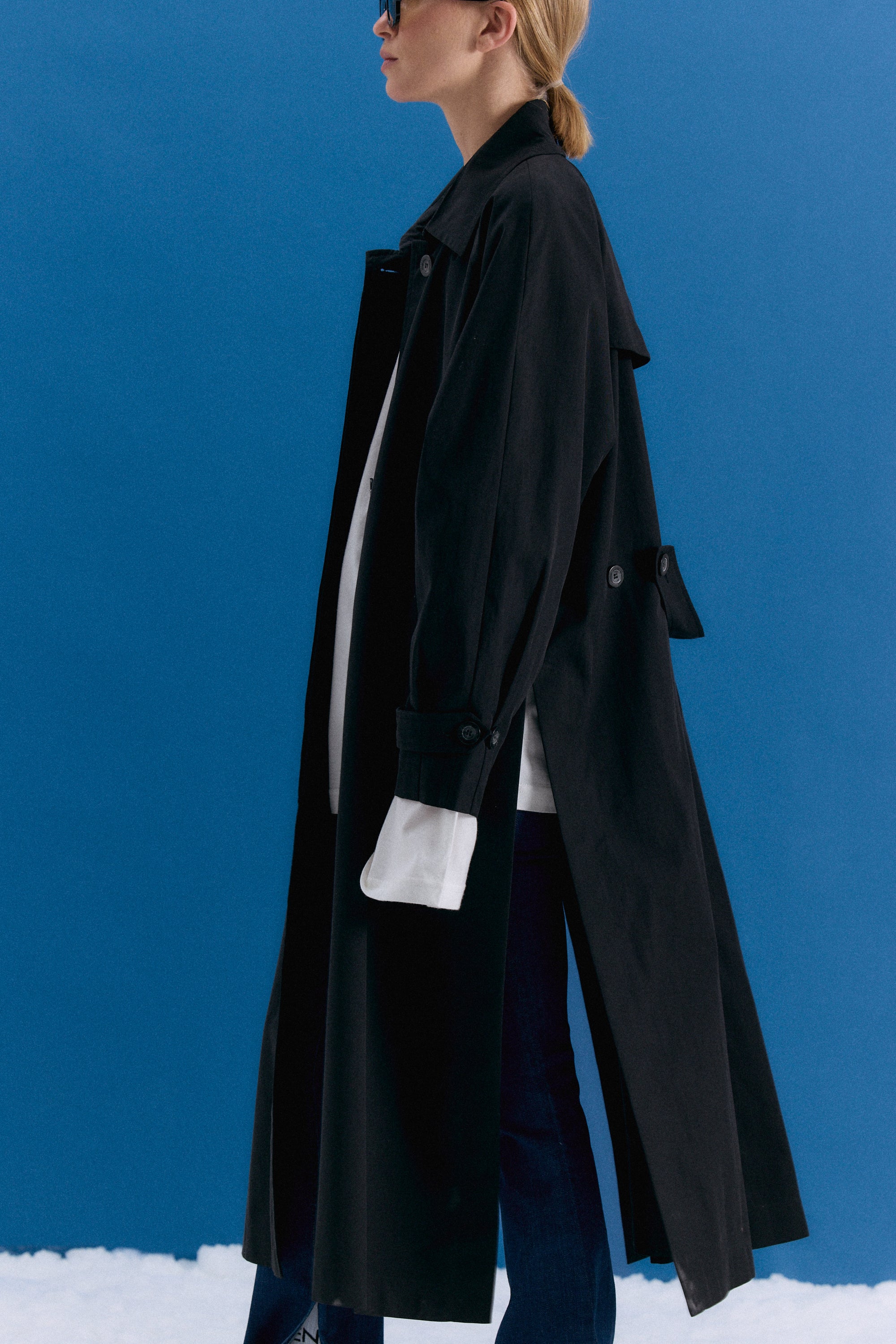 TRENCH OASIS - BLACK