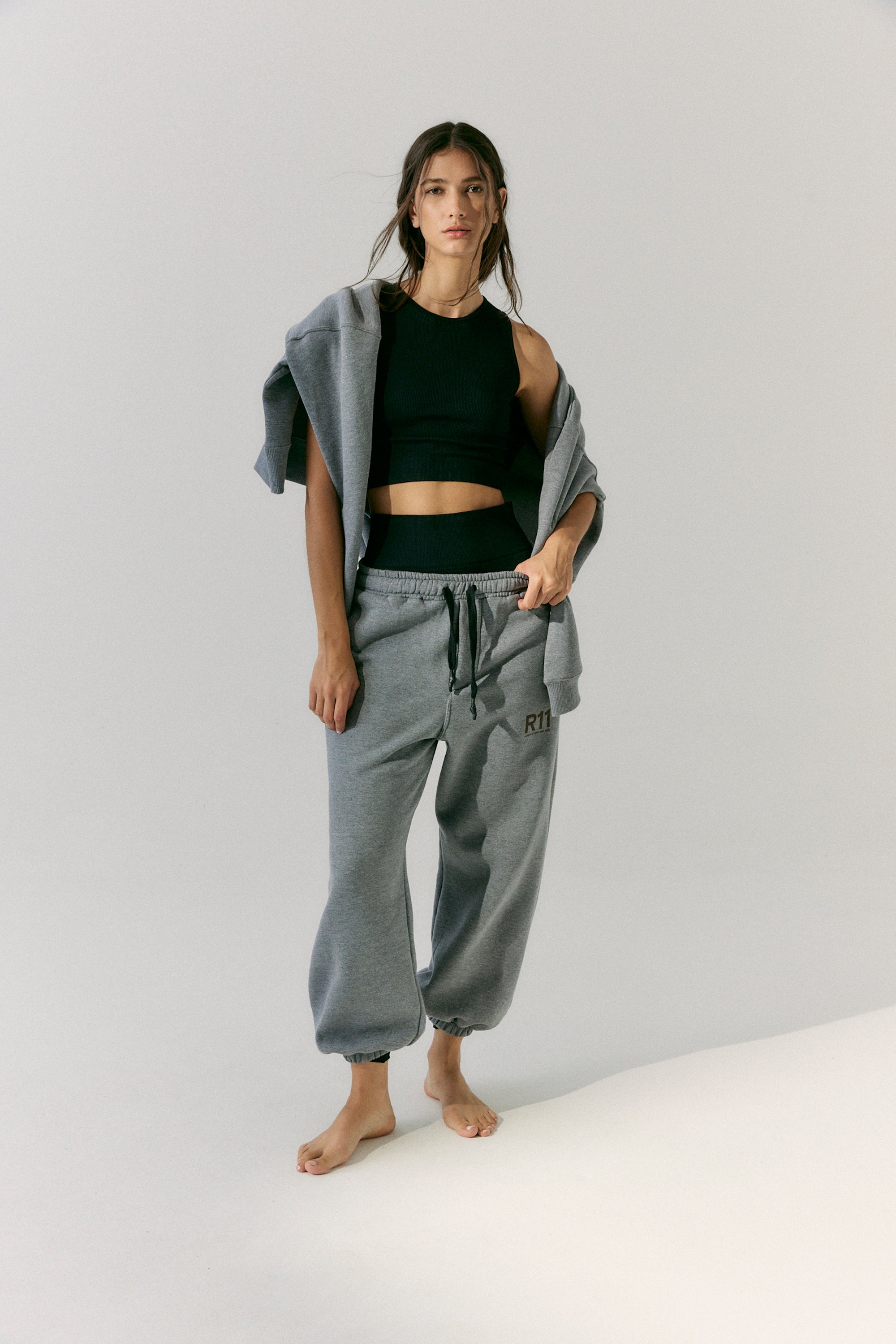 TOP R11 - BLACK