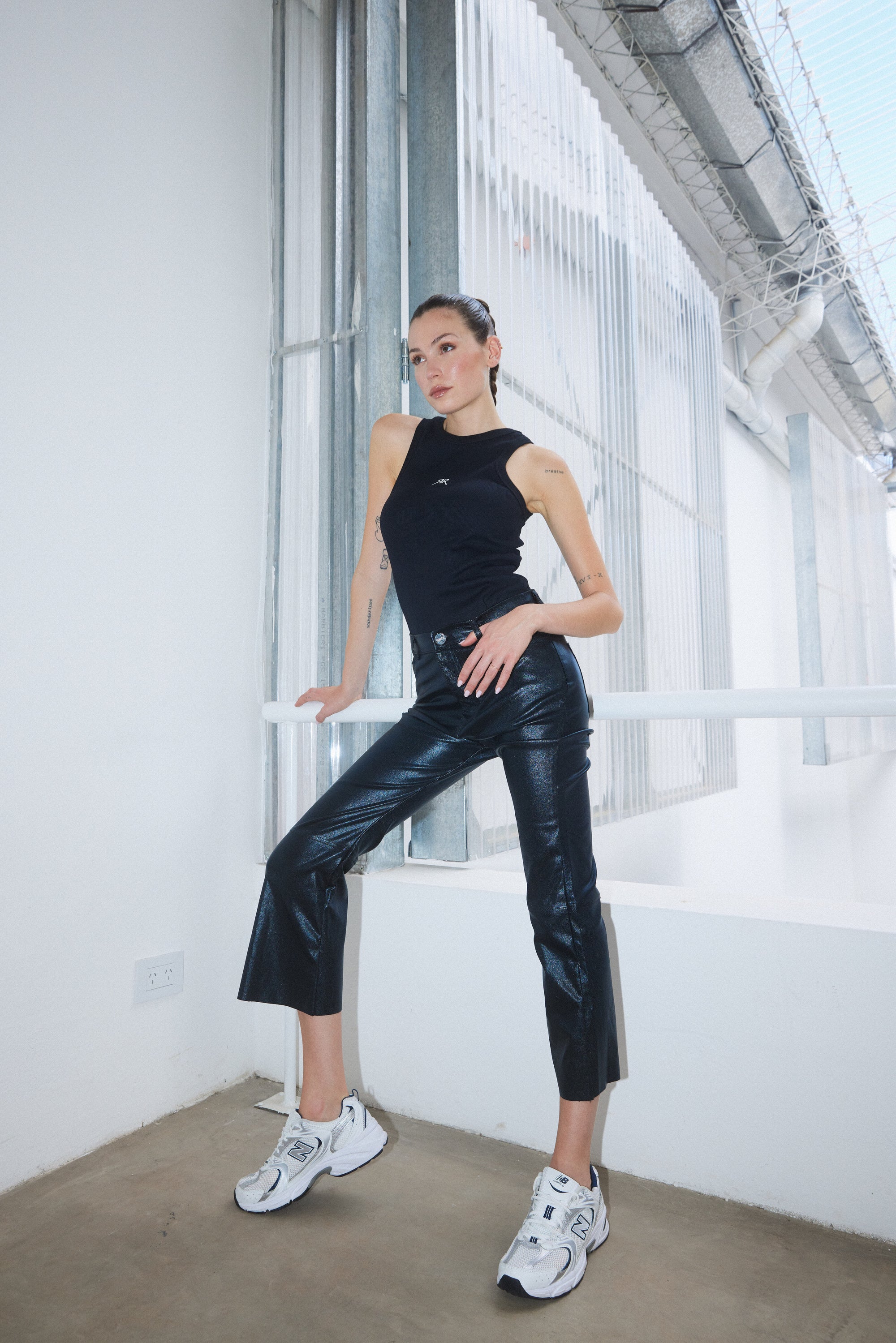 RACHEL METALLIC TROUSERS - BLACK