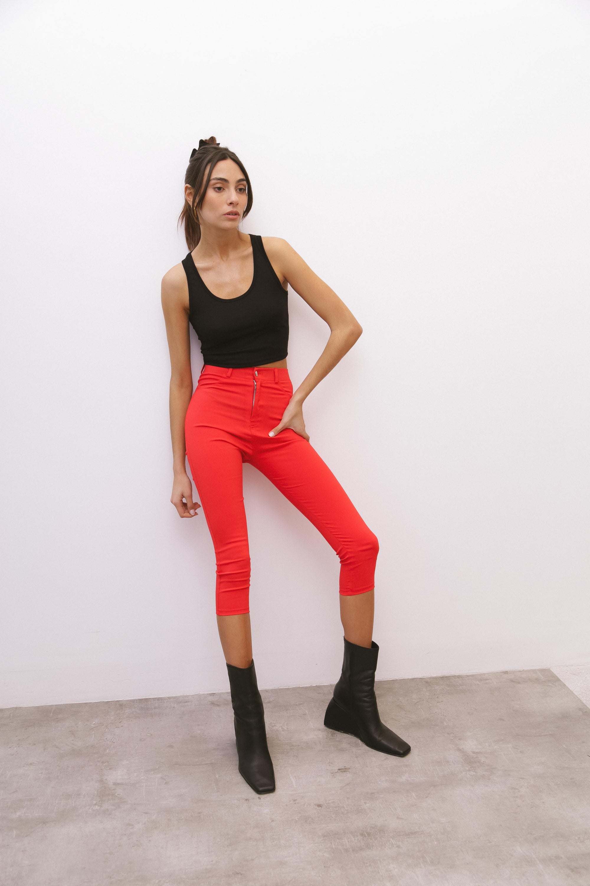 ARCHIVO - PANTALÓN MAIKA RED