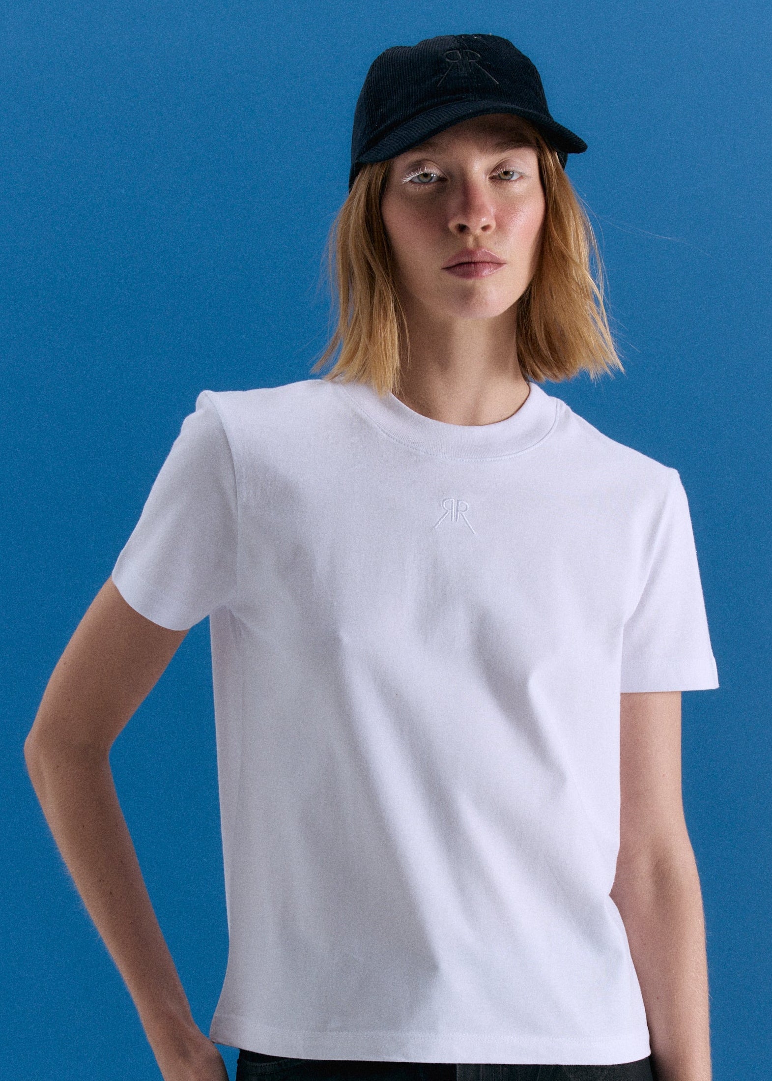 REMERA ESMERALDA - OFF WHITE