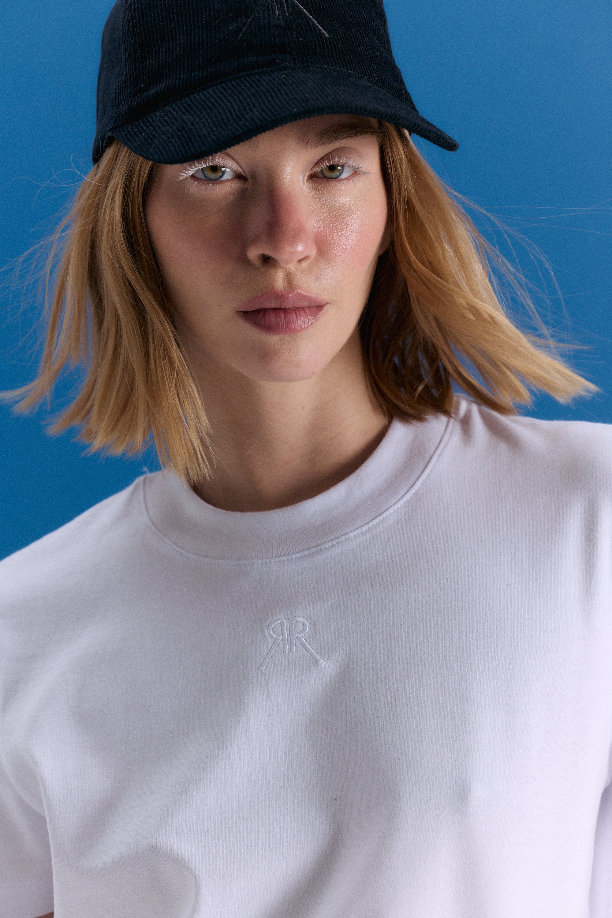 REMERA ESMERALDA - OFF WHITE