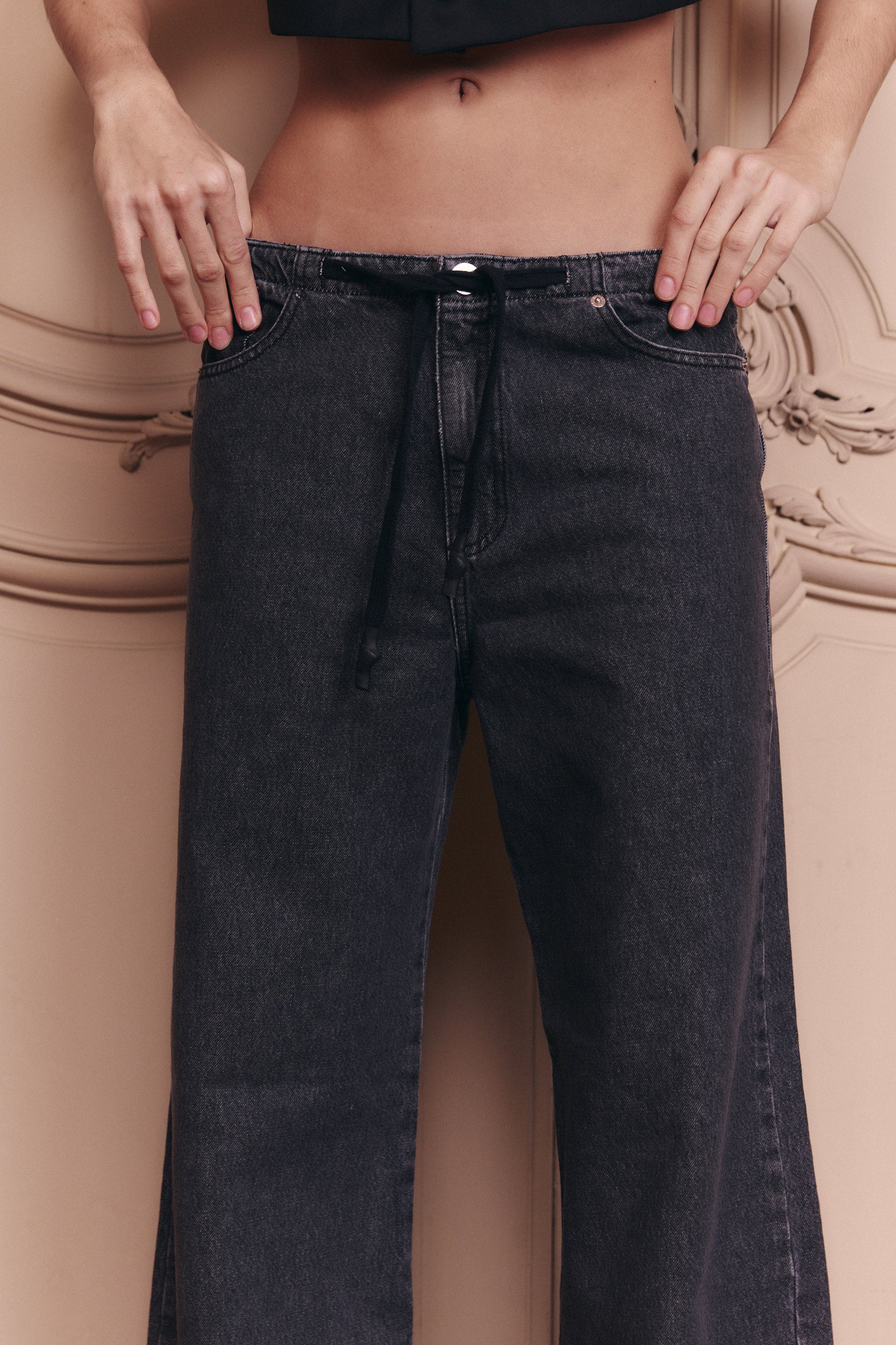 JEAN Nº21 - THE STRAIGHT GREY