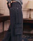 JEAN Nº20 - THE CARGO GREY