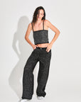 JEAN Nº21 – THE STRAIGHT SHINY BLACK