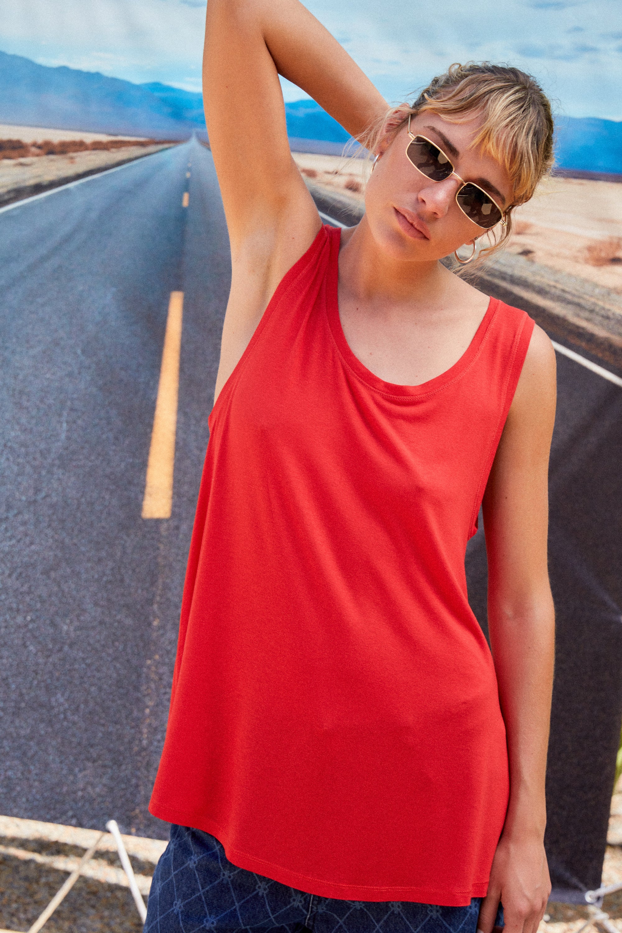 CAIRO TANK TOP - RED