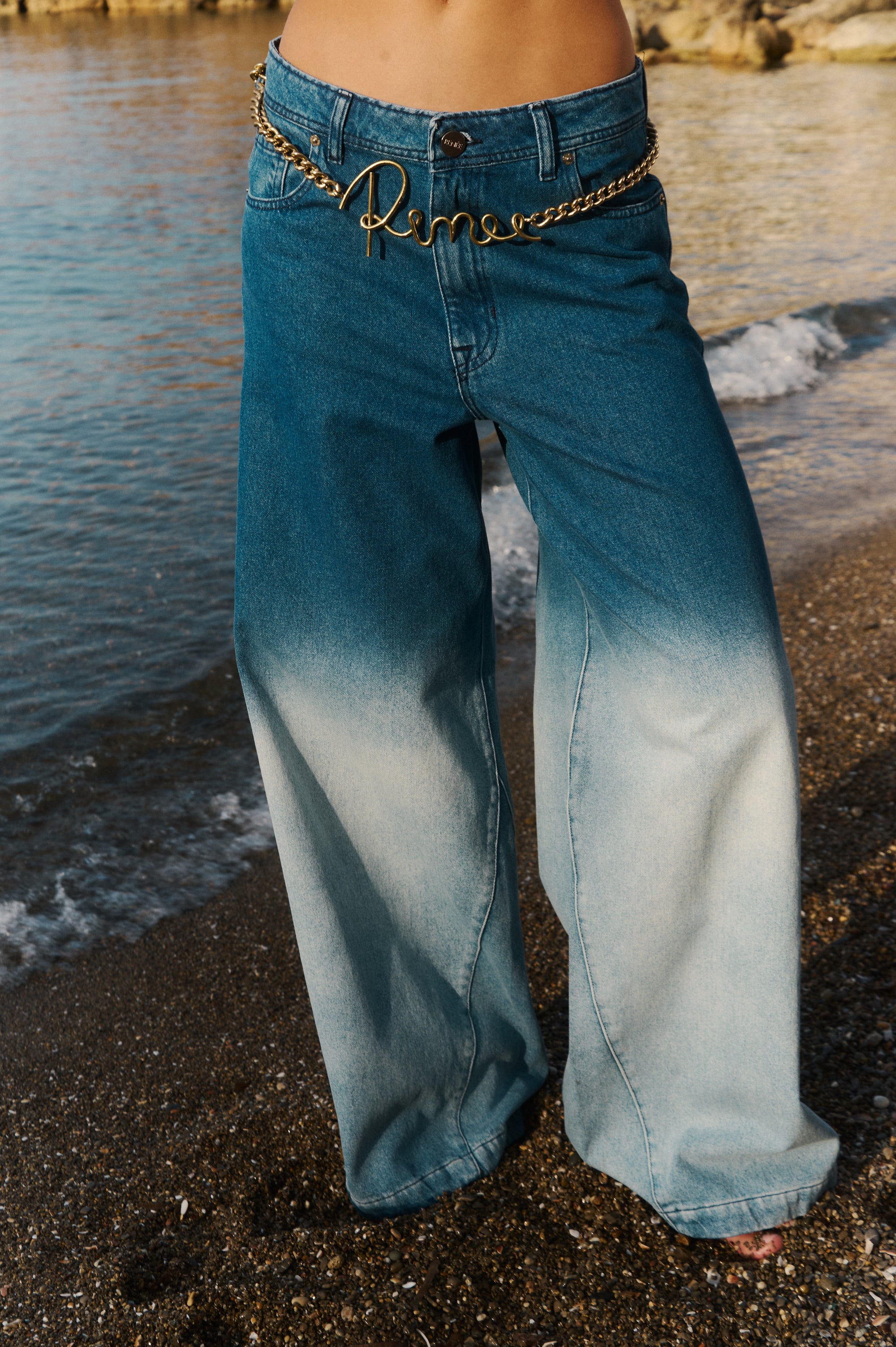 JEAN Nº24 - THE OVERSIZE MAREA