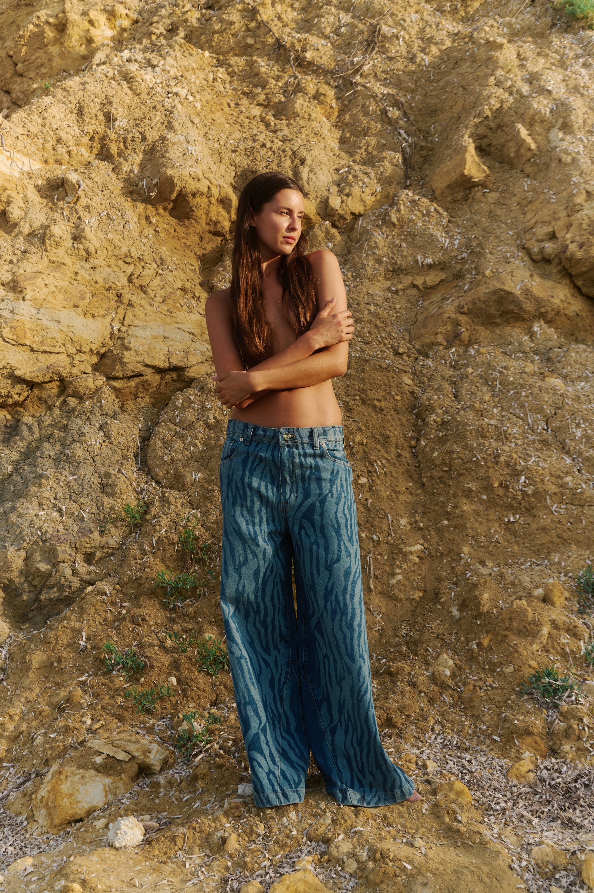 JEAN Nº24 - THE OVERSIZE SAFARI