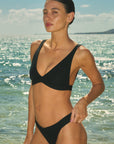 BIKINI MANIFIESTO 02 - BLACK