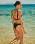 BIKINI MANIFIESTO 02 - BLACK