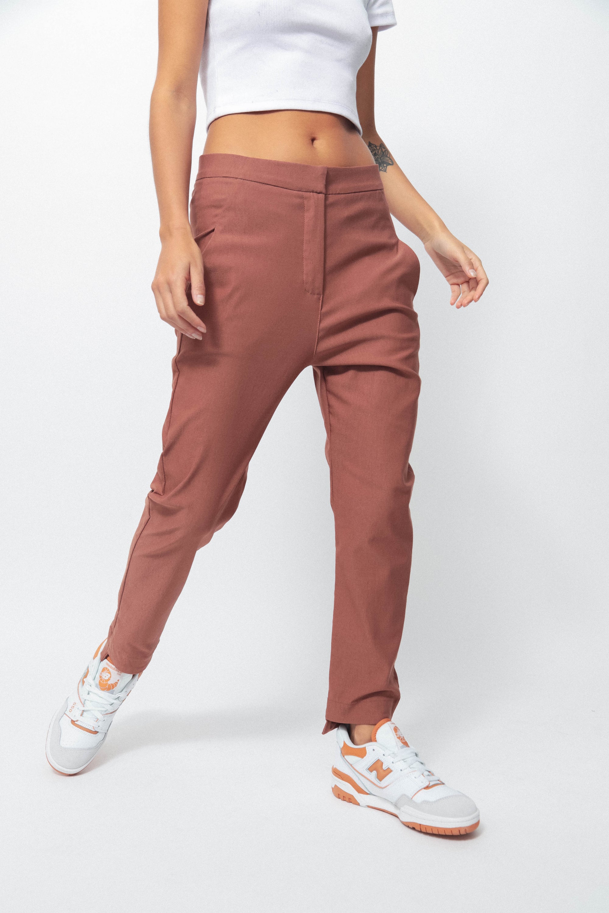 FIDELA TROUSERS - BRICK